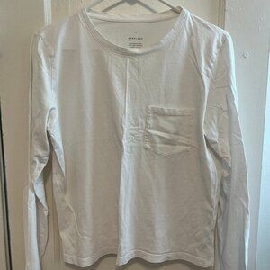 Everlane Organic Cotton Long-Sleeve Cropped Box Pocket Tee